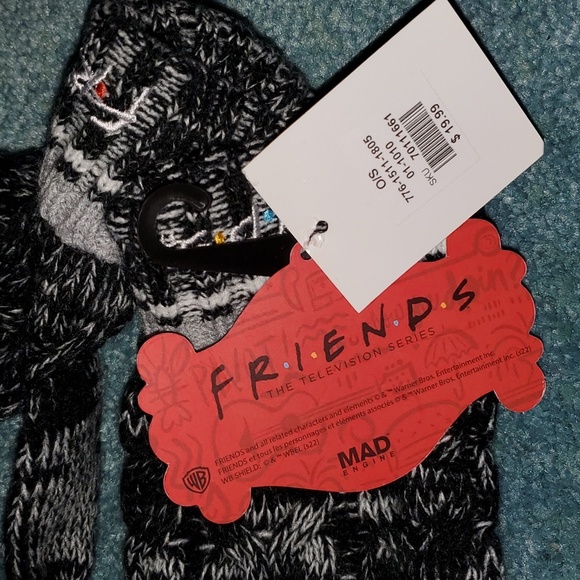 F.R.I.E.N.D.S Mittens and Headband - Picture 4 of 8